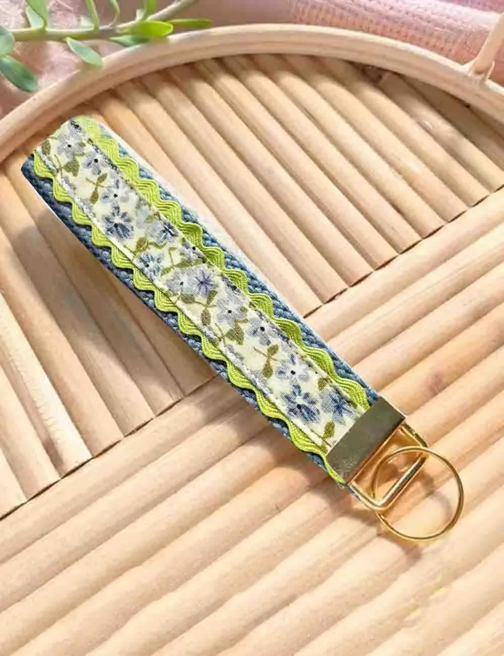 BattleTim Floral Keychain Wristlet Handmade Fabric Wrist Key Chain Lace Trim with Gold Metal D-Rings Clasps