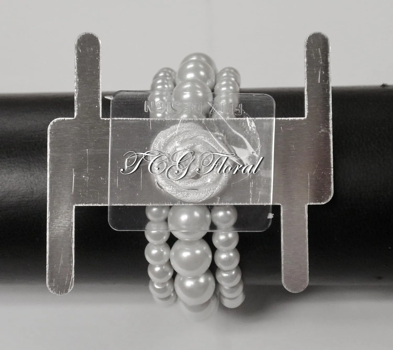 Bubble Pearl Beaded Corsage Wristlet in Sugar White