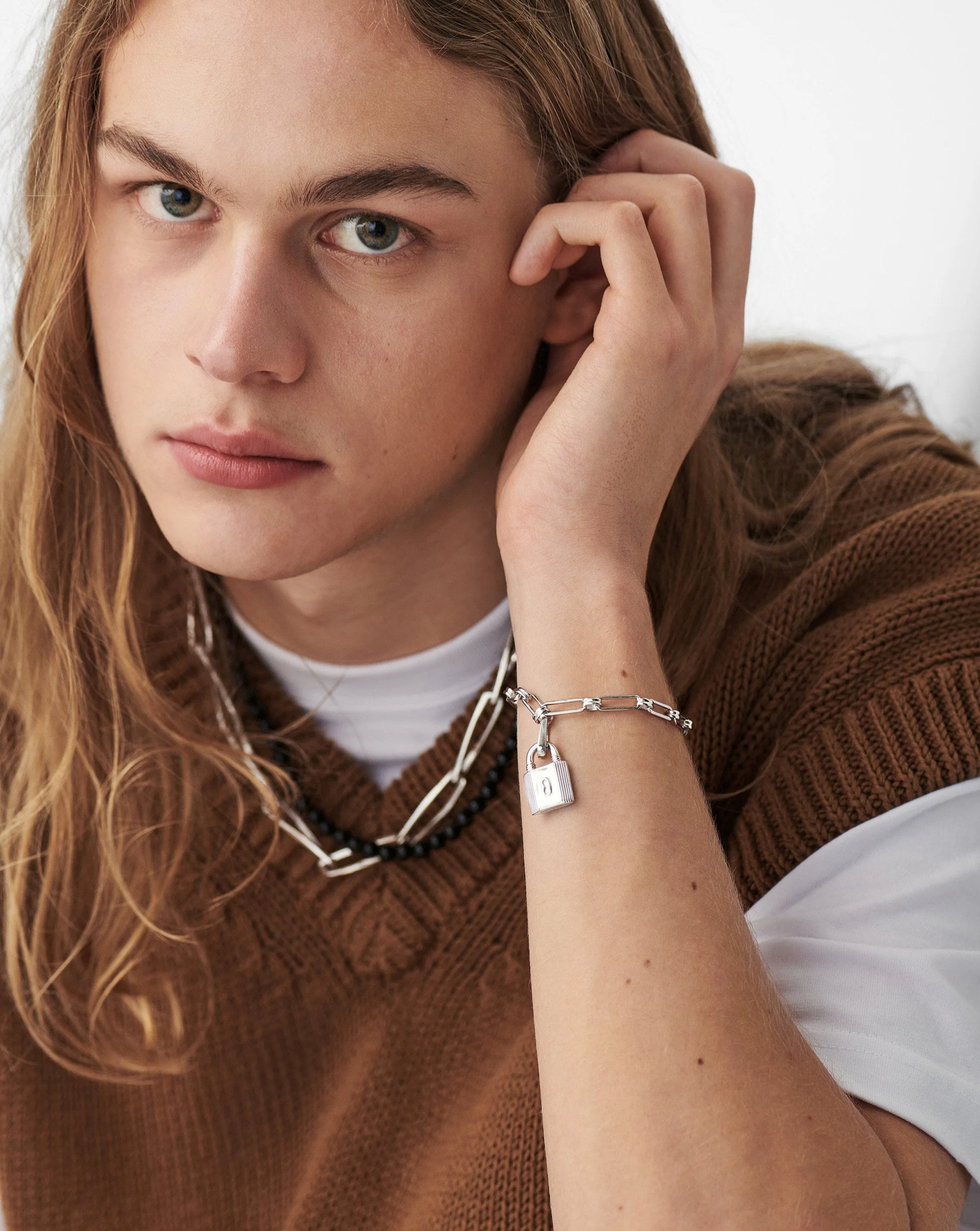 Small Ridge Padlock Aegis Chain Bracelet