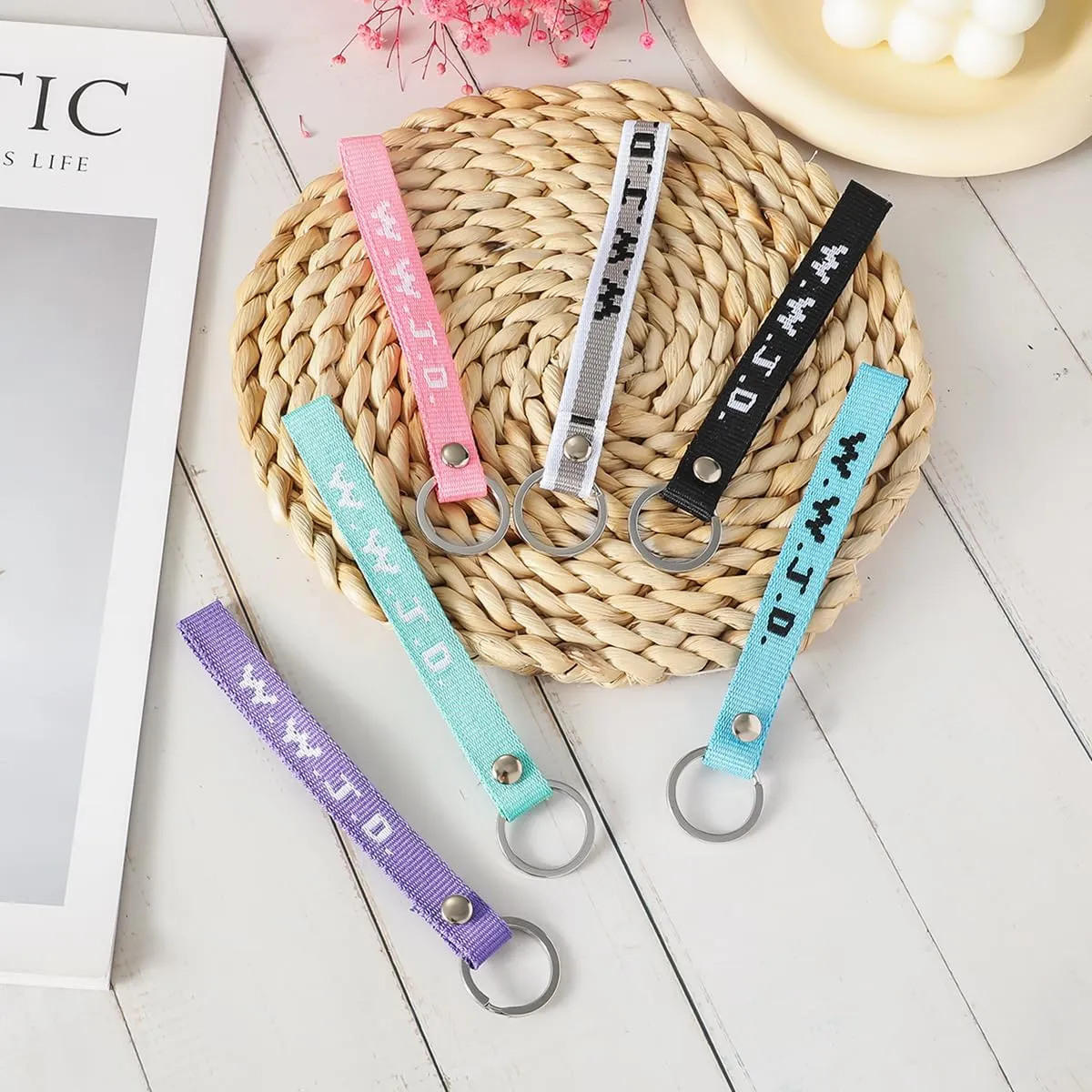 WWJD Keychain Wristlet Car Key Chain Key Rings Holder Accessories for Women Girls Purse Handbags Backpack School Bag